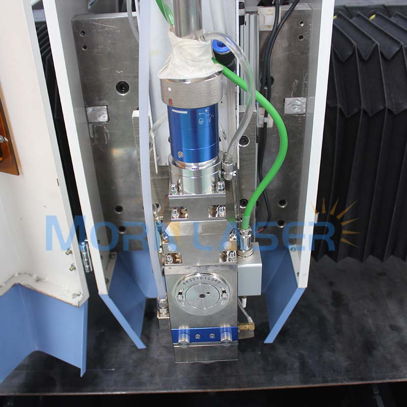 fiber laser cutting head