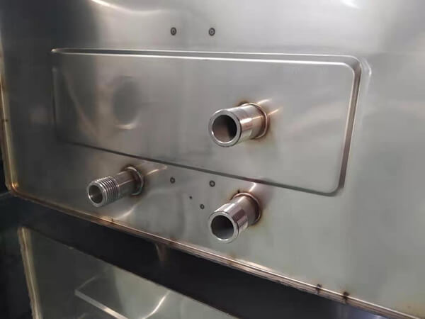 Laser welding machine can welding different shape