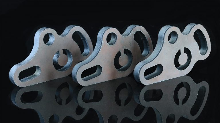 3-Laser-cut-thick-CS