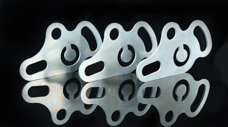 3-thin-Laser-cut-Aluminum